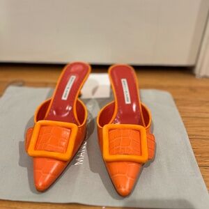 MANOLO BLAHNIK Maysale Mules